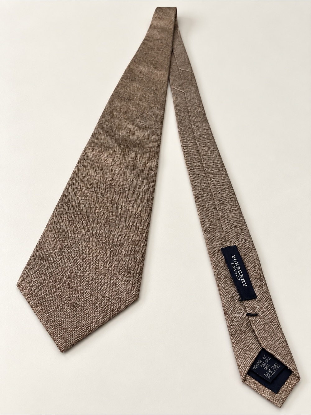 Burberry London 100% Silk Tie Brown Taupe Equestrian Knight Woven Necktie